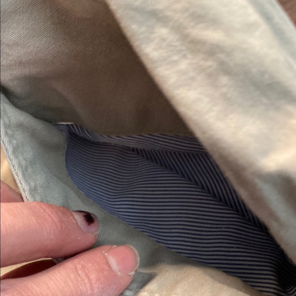 Vineyard Vines Tan Flat Front Shorts for Casual Wear - Picture 7 of 9